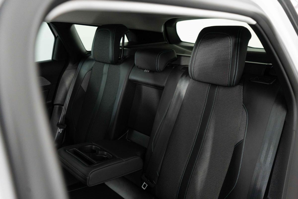 peugeot-308-sw-2024-gasolina-1199cc