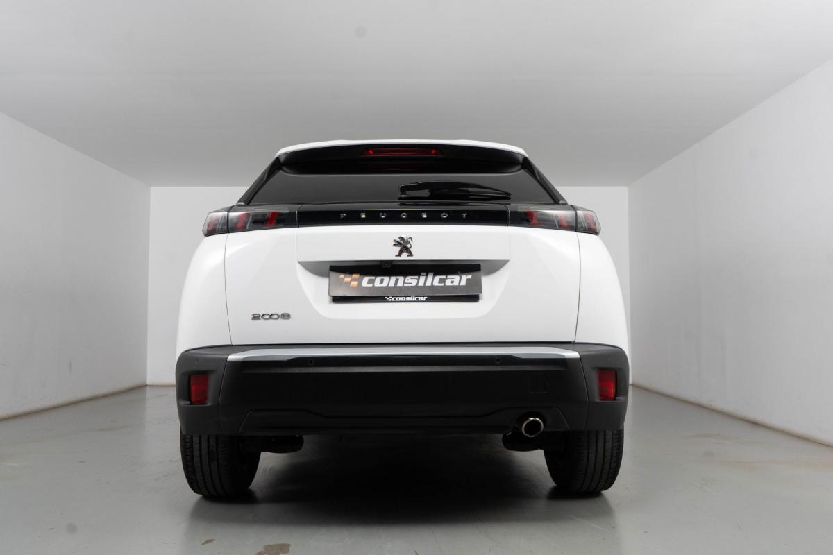 peugeot-2008-2021-diesel-1499cc