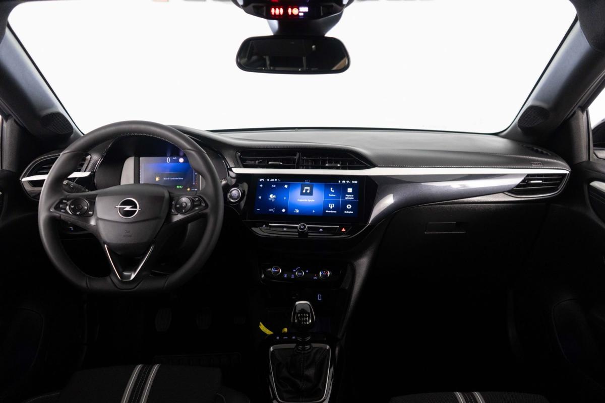 opel-corsa-2025-gasolina-1199cc