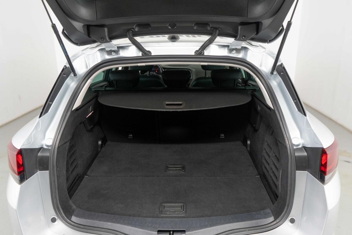 renault-megane-sport-tourer-2021-diesel-1461cc