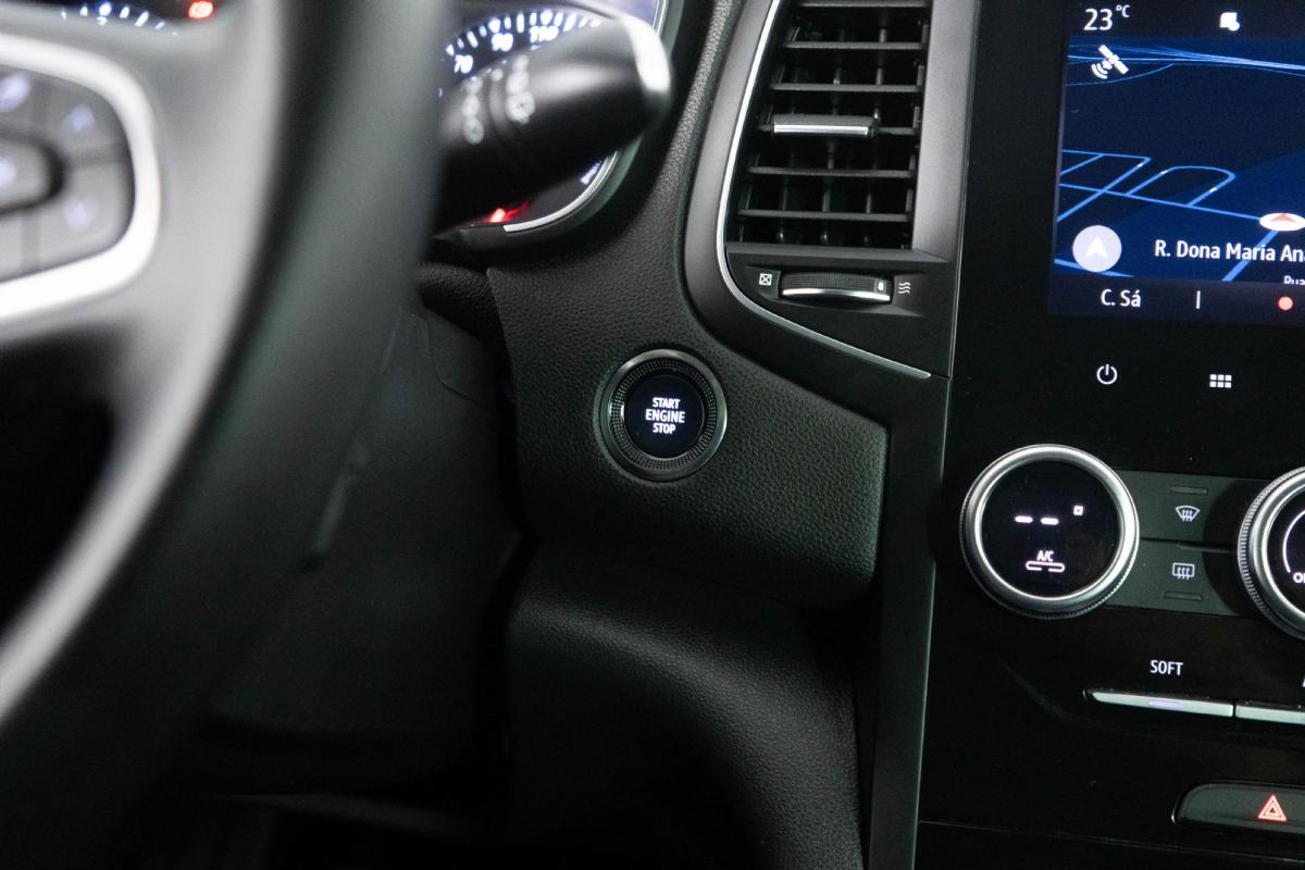 renault-megane-sport-tourer-2021-diesel-1461cc