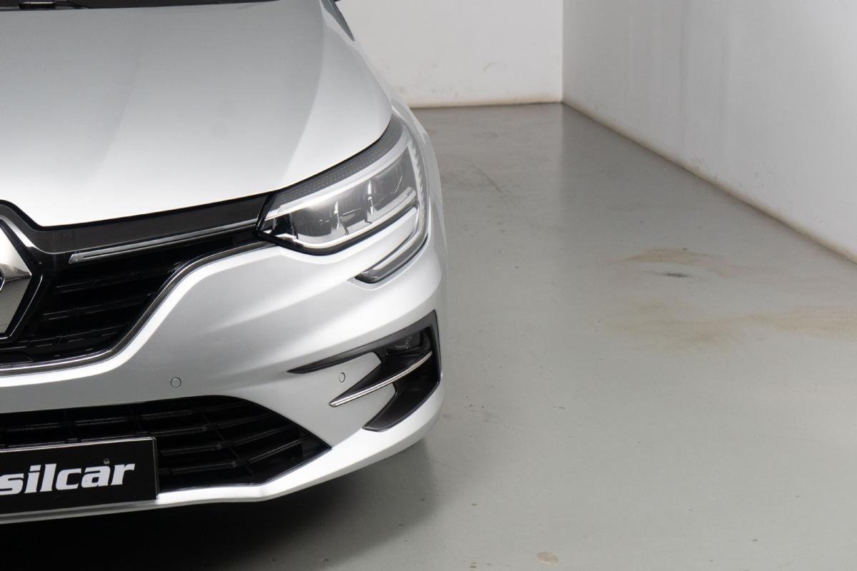 renault-megane-sport-tourer-2021-diesel-1461cc