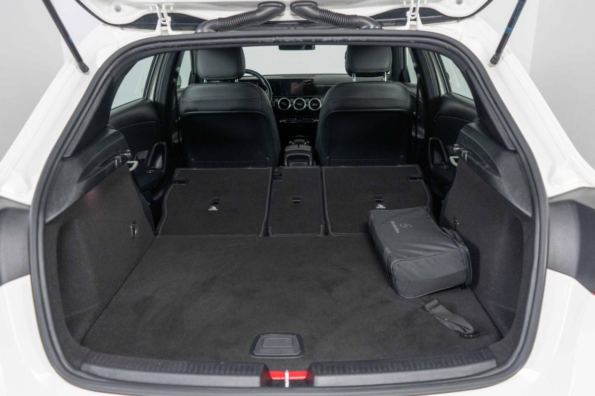 mercedes-benz-classe-a-2020-hibrido-a-gasolina-1332cc