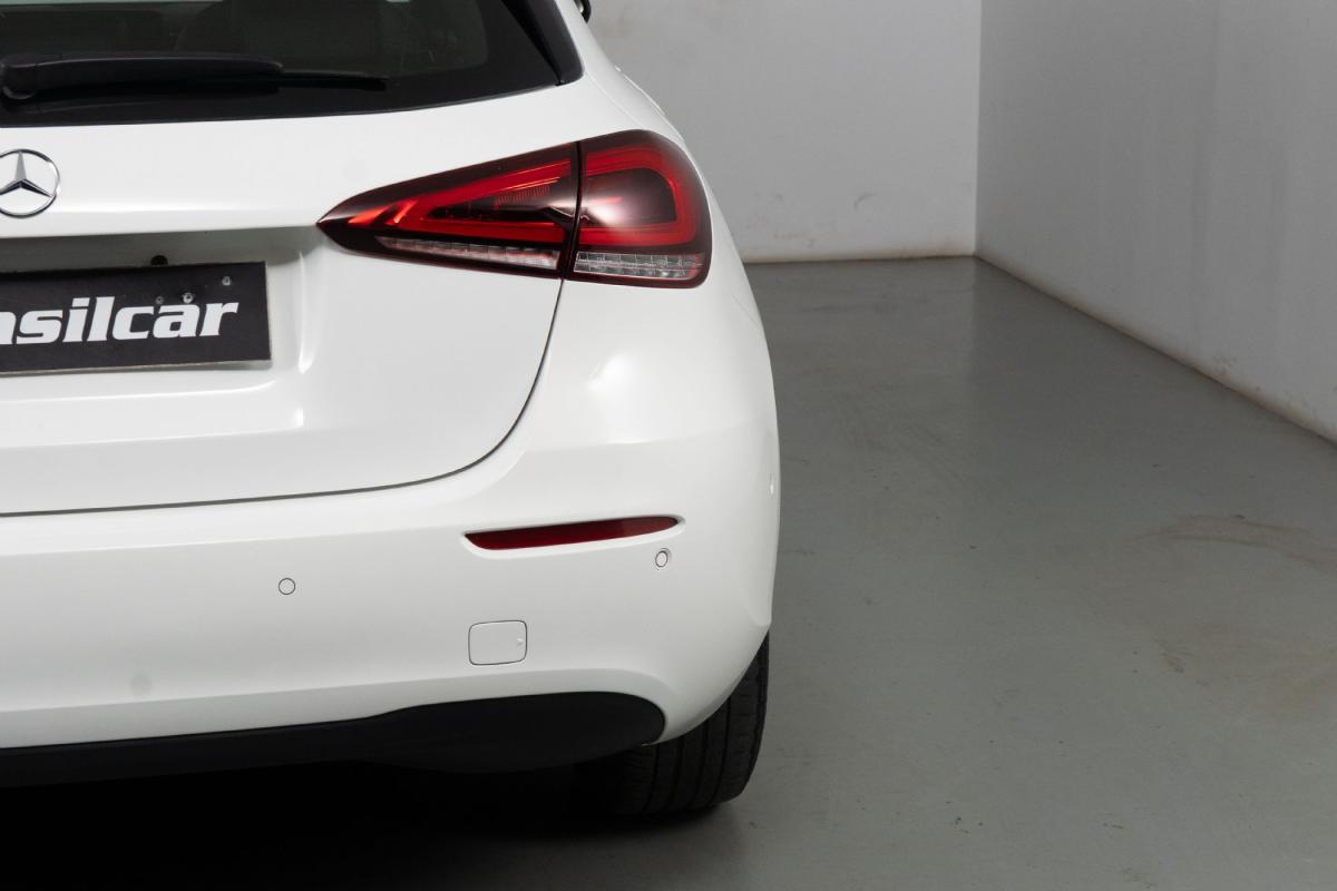 mercedes-benz-classe-a-2020-hibrido-a-gasolina-1332cc