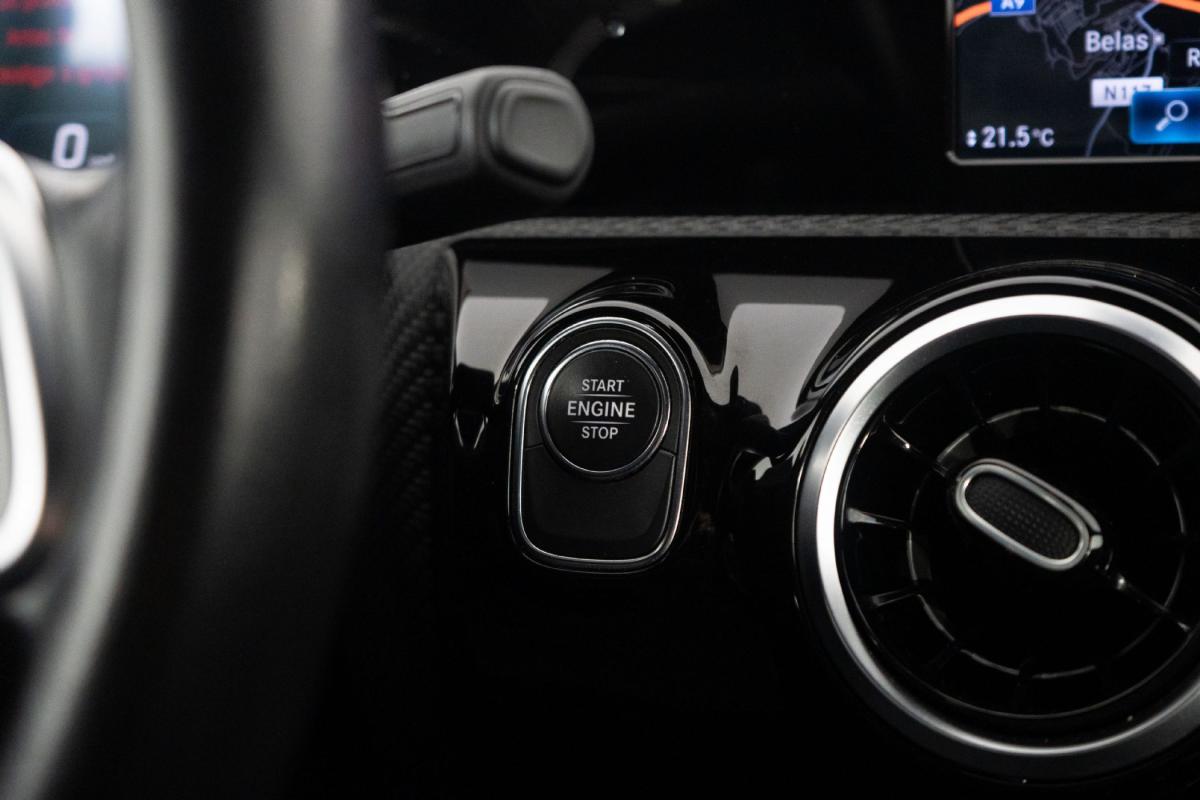 mercedes-benz-classe-a-2020-hibrido-a-gasolina-1332cc