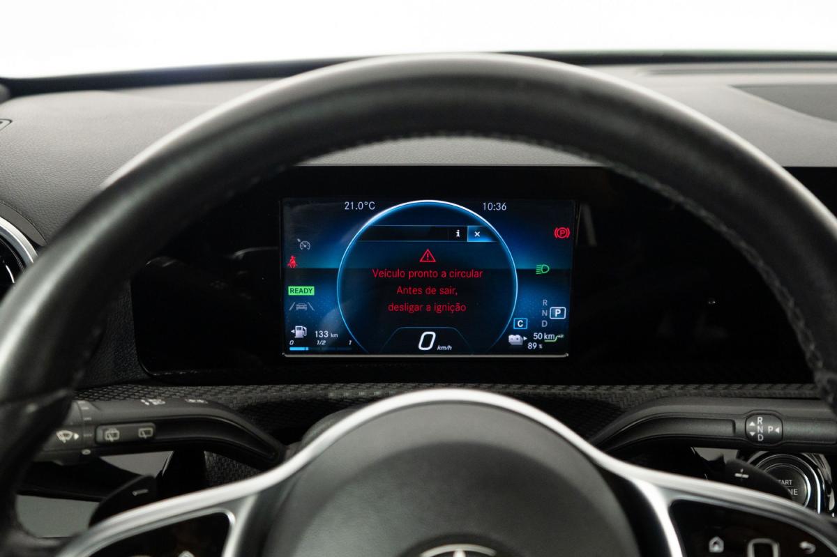 mercedes-benz-classe-a-2020-hibrido-a-gasolina-1332cc