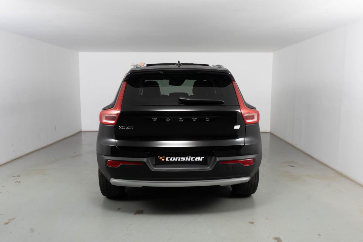 volvo-xc40-2021-hibrido-a-gasolina-1477cc