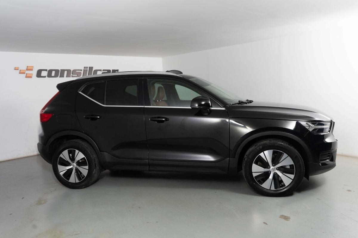 volvo-xc40-2021-hibrido-a-gasolina-1477cc