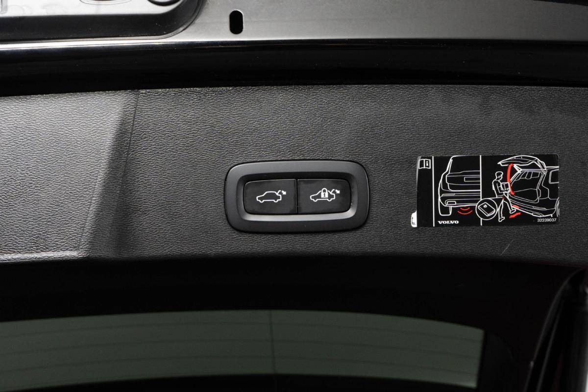 volvo-xc40-2021-hibrido-a-gasolina-1477cc
