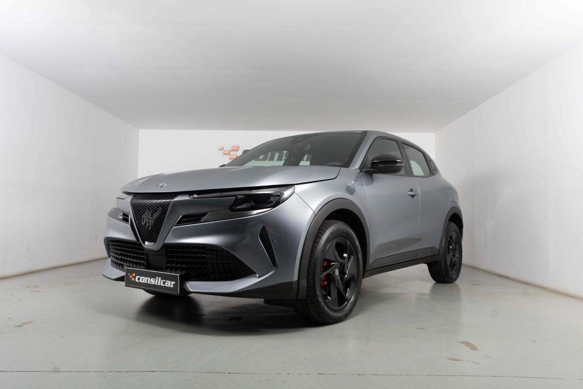 alfa-romeo-junior-2025-gasolina-1199cc