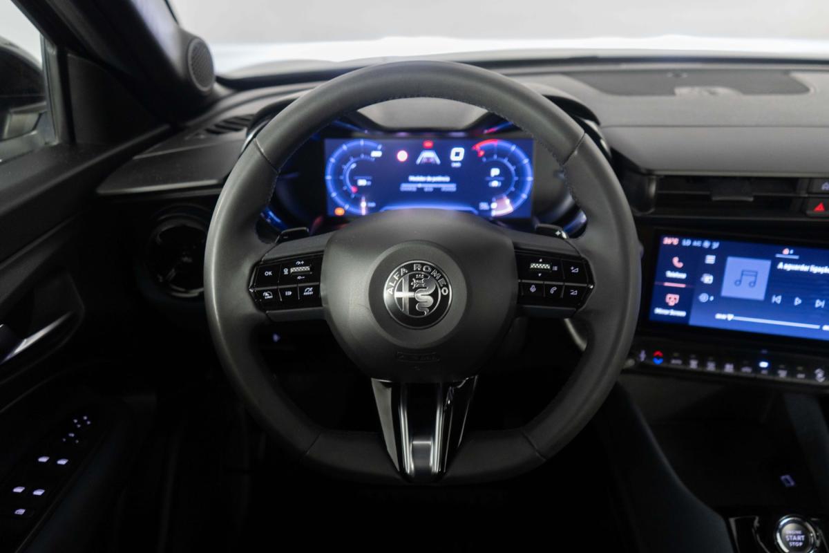 alfa-romeo-junior-2025-gasolina-1199cc
