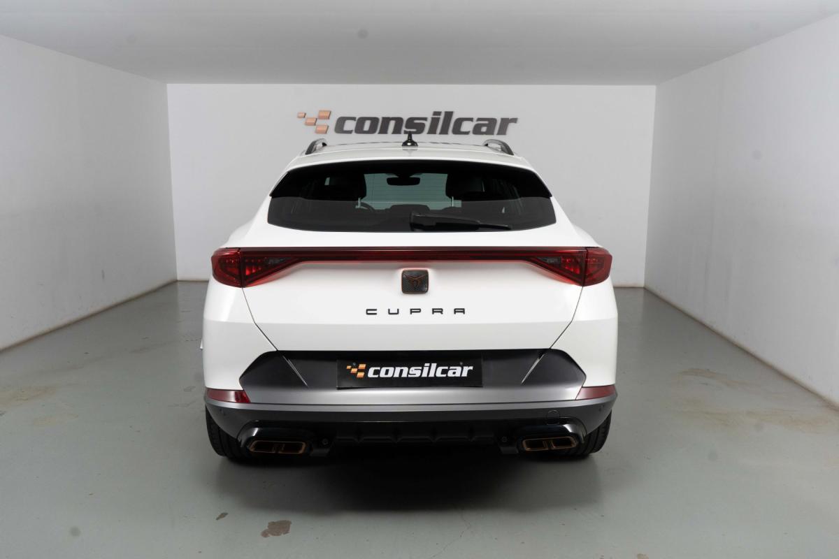 cupra-formentor-2023-hibrido-a-gasolina-1395cc