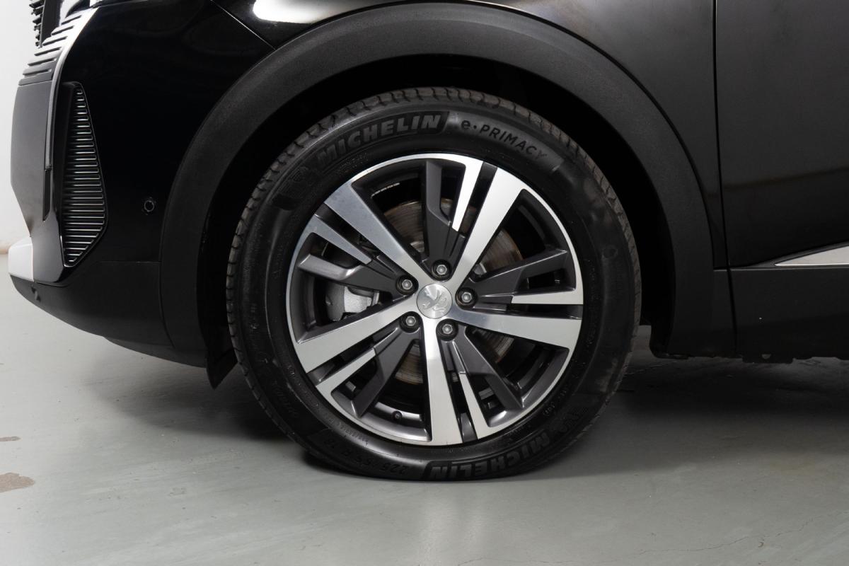 peugeot-3008-2023-hibrido-a-gasolina-1598cc