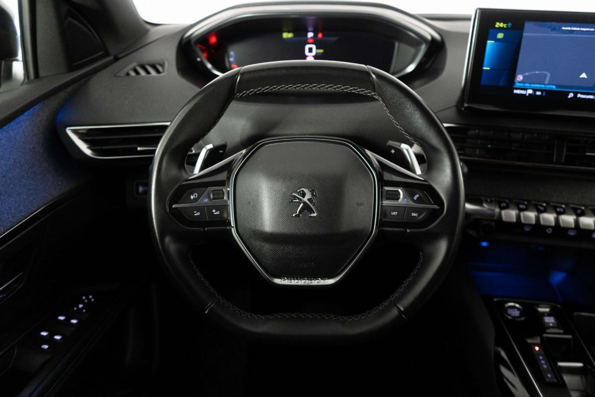 peugeot-3008-2023-hibrido-a-gasolina-1598cc