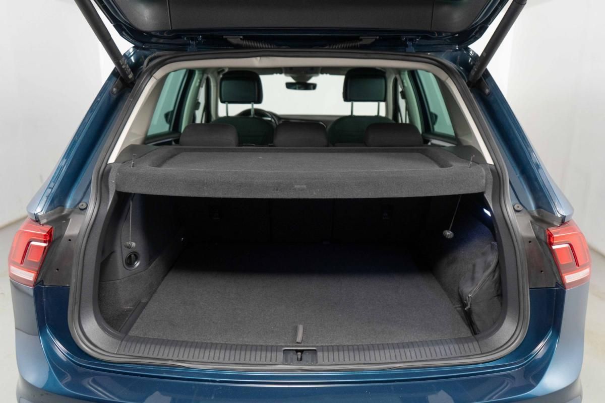 volkswagen-tiguan-2022-hibrido-a-gasolina-1395cc