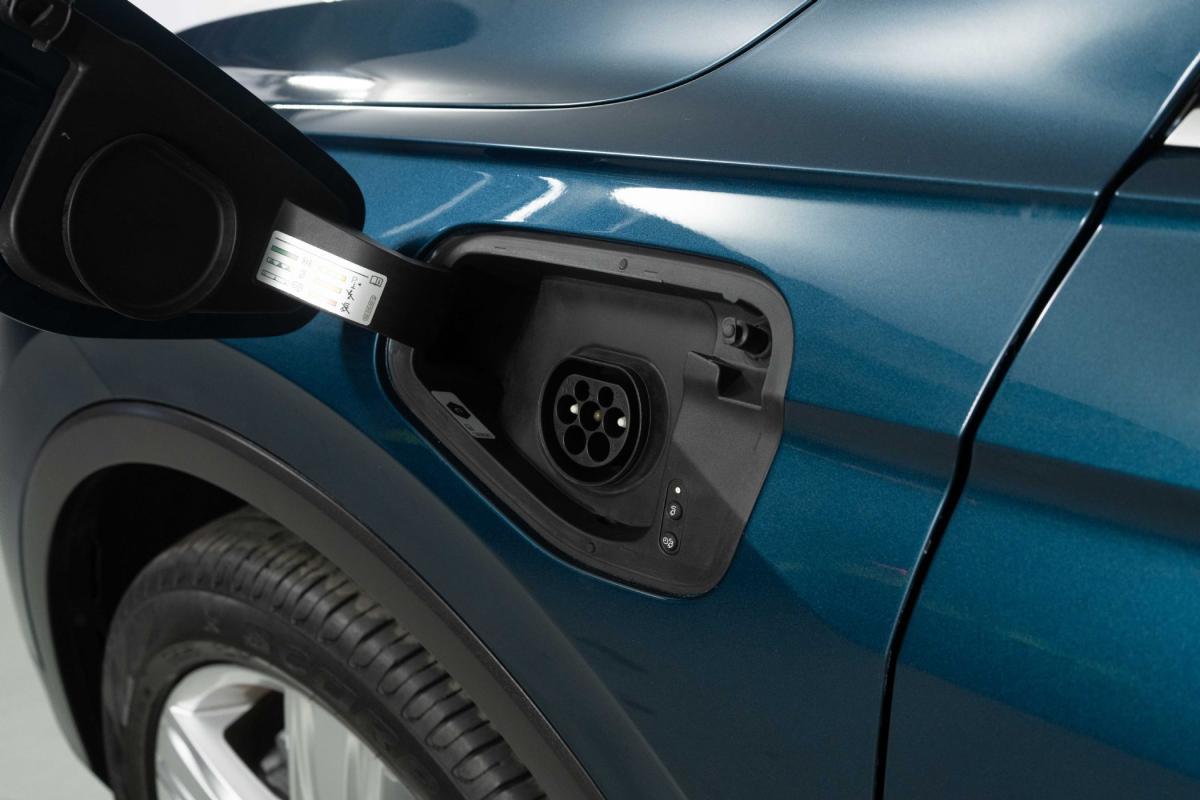 volkswagen-tiguan-2022-hibrido-a-gasolina-1395cc