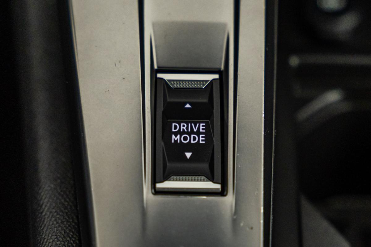 peugeot-308-2023-hibrido-a-gasolina-1598cc