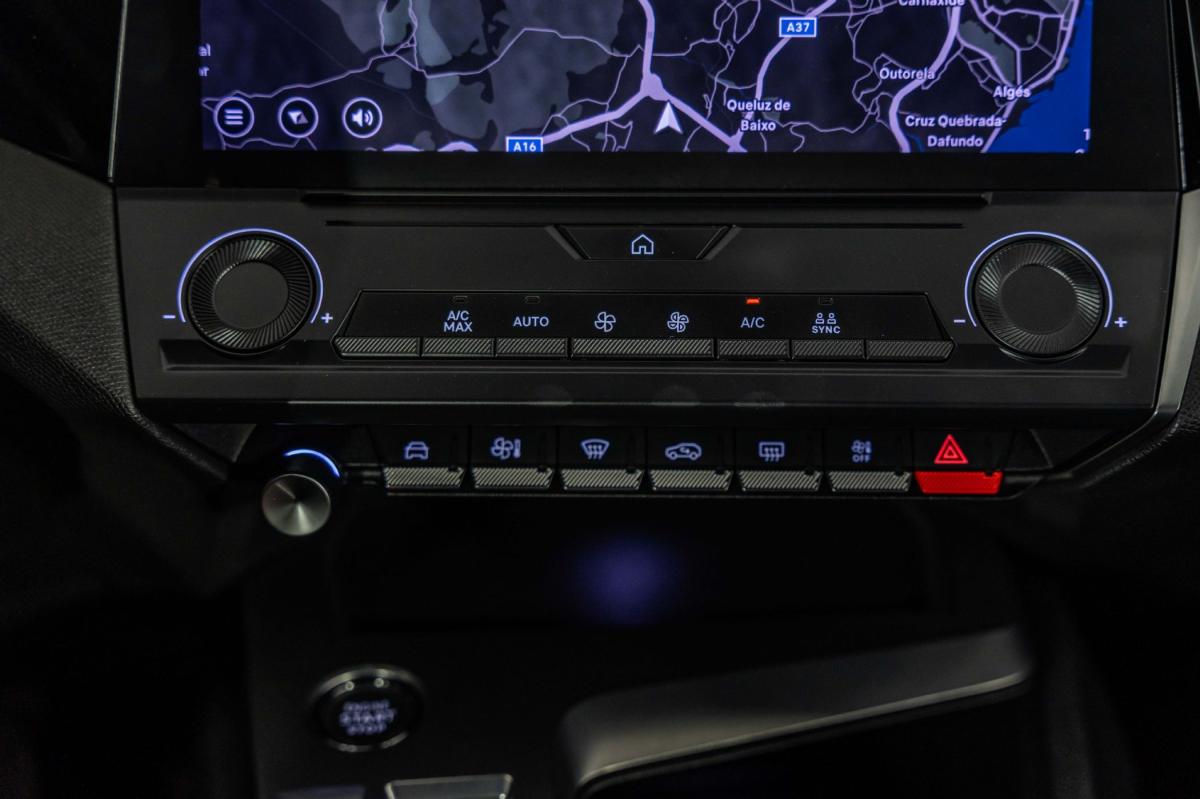 peugeot-308-2023-hibrido-a-gasolina-1598cc