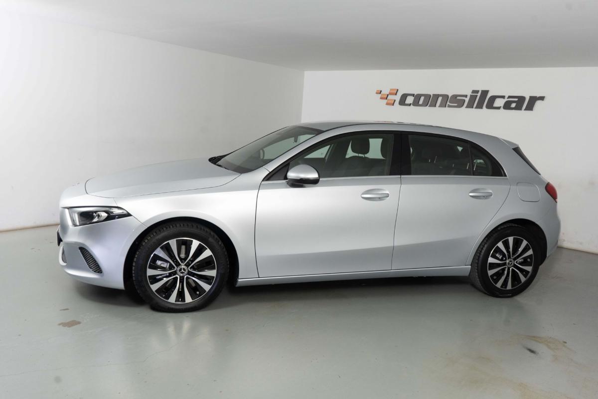 mercedes-benz-classe-a-2023-hibrido-a-gasolina-1332cc