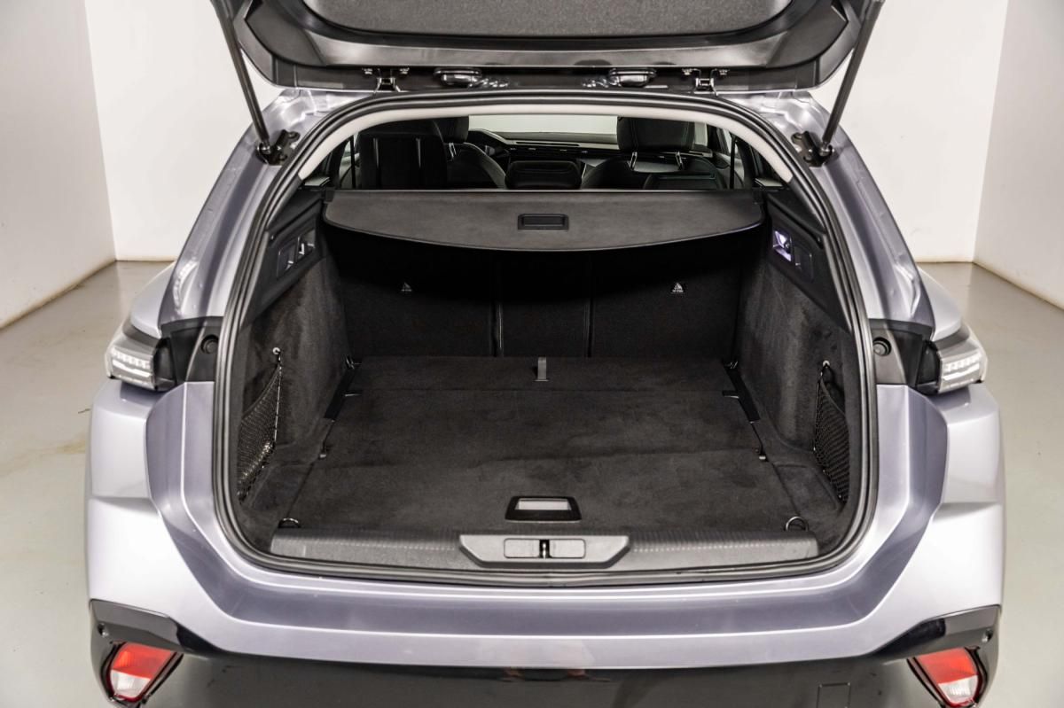 peugeot-308-sw-2024-gasolina-1199cc