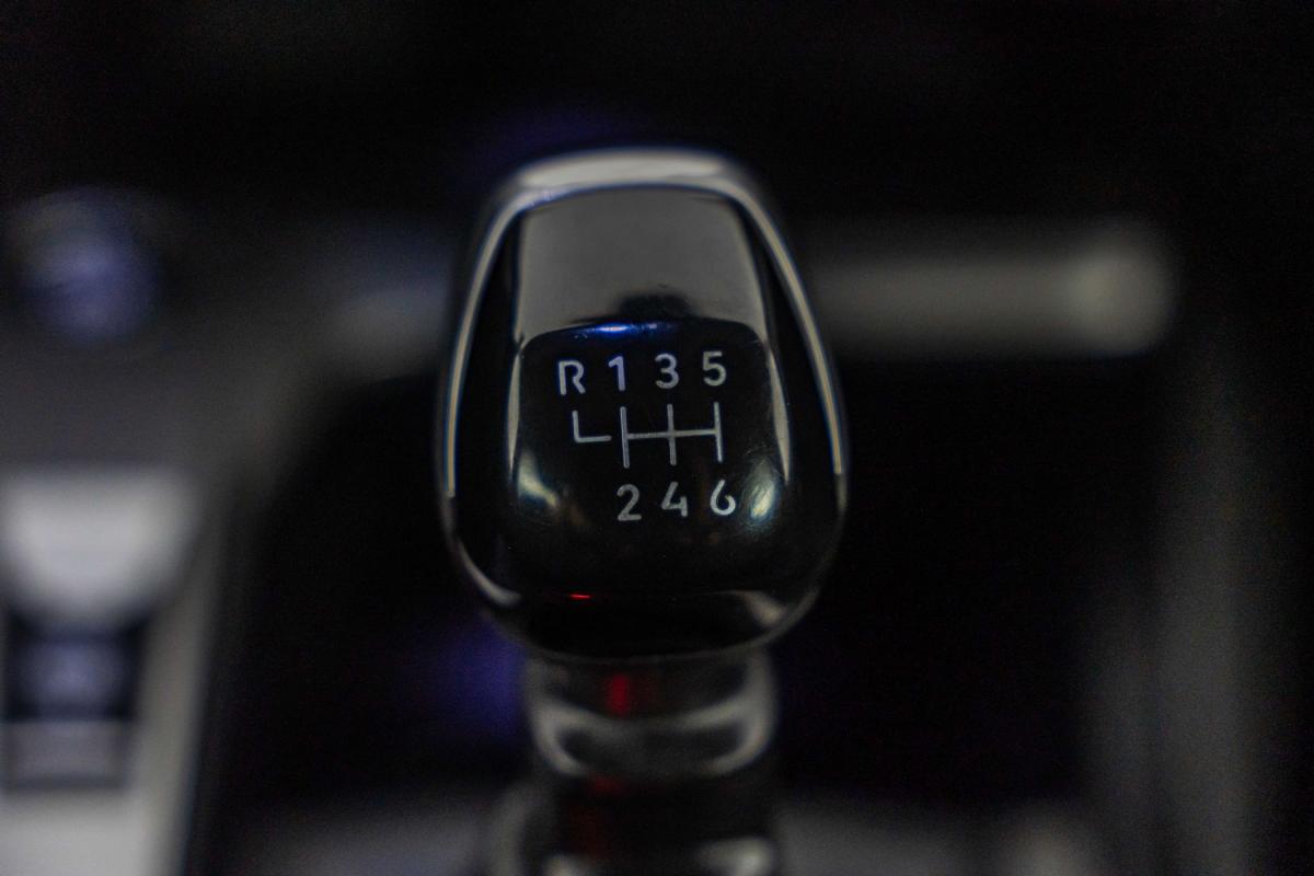 peugeot-308-sw-2024-gasolina-1199cc
