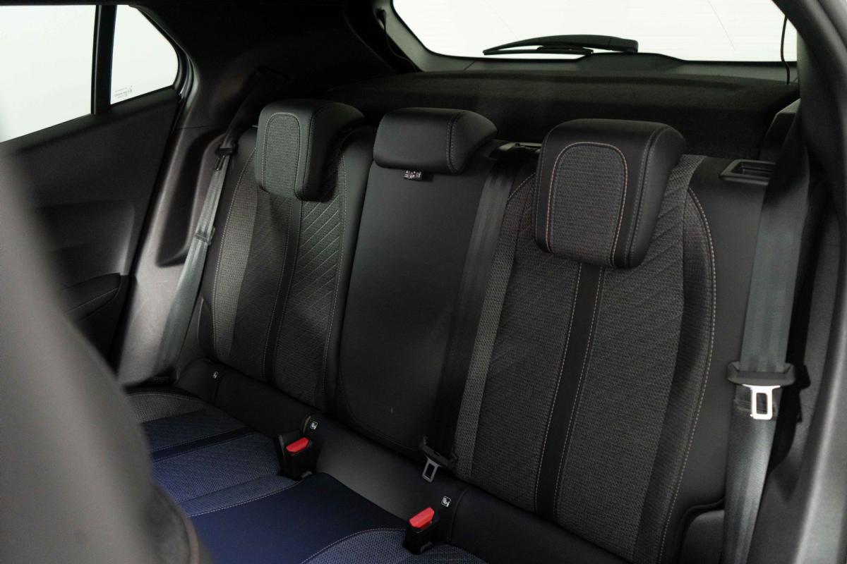 peugeot-2008-2025-gasolina-1199cc
