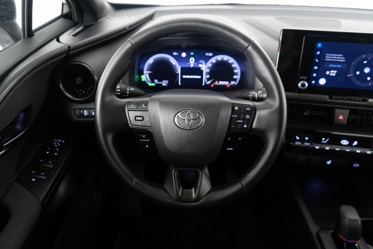 toyota-c-hr-2025-hibrido-a-gasolina-1987cc
