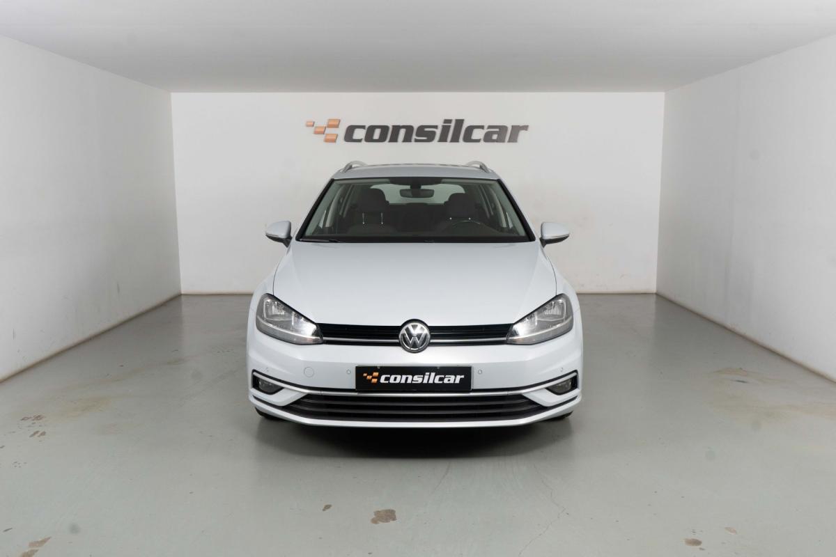 volkswagen-golf-variant-2017-diesel-1598cc