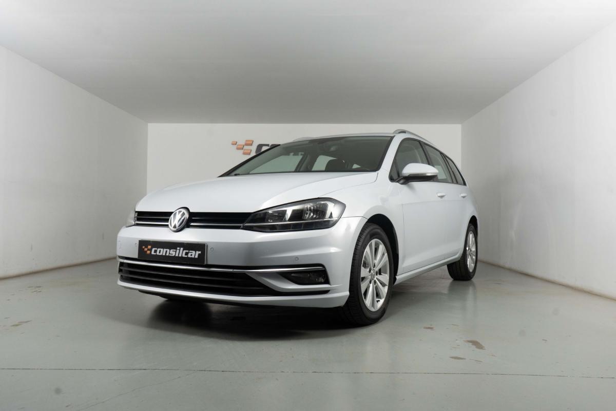 volkswagen-golf-variant-2017-diesel-1598cc