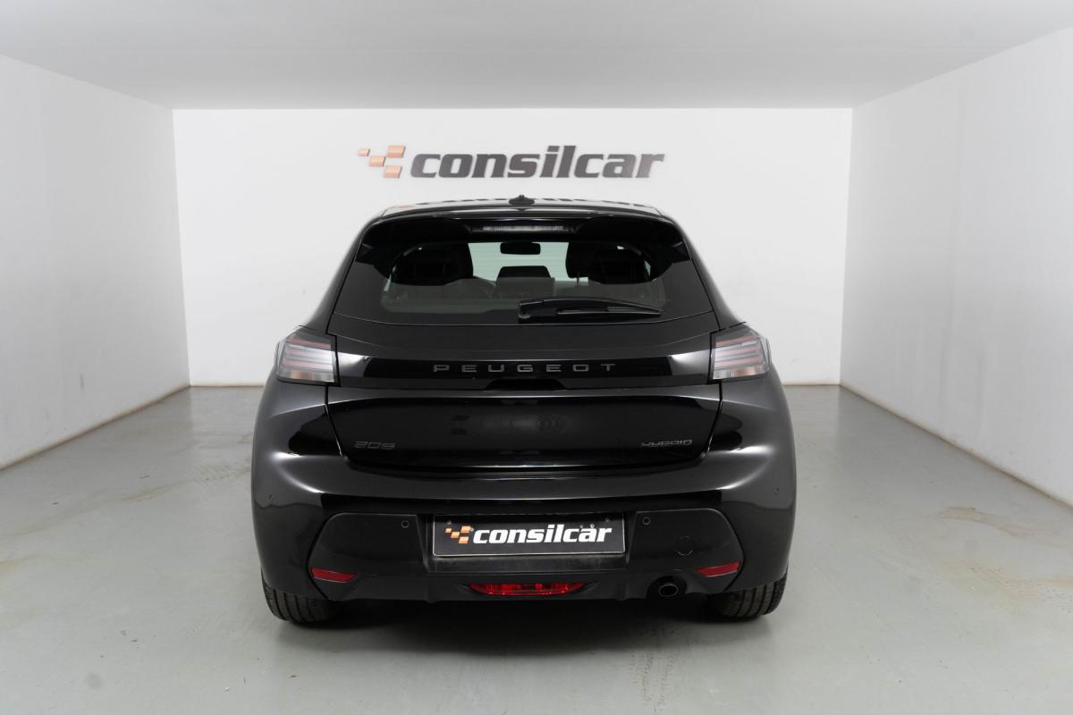 peugeot-208-2025-gasolina-1199cc