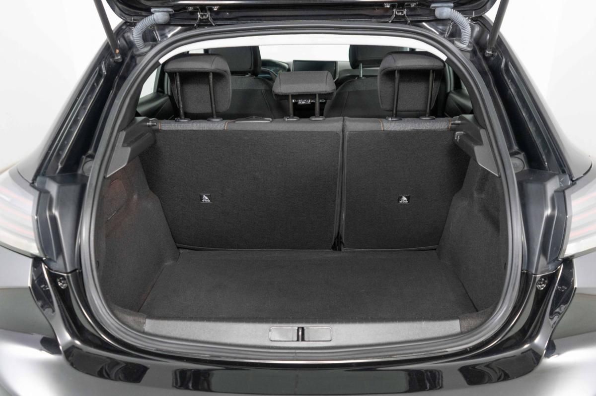 peugeot-208-2025-gasolina-1199cc