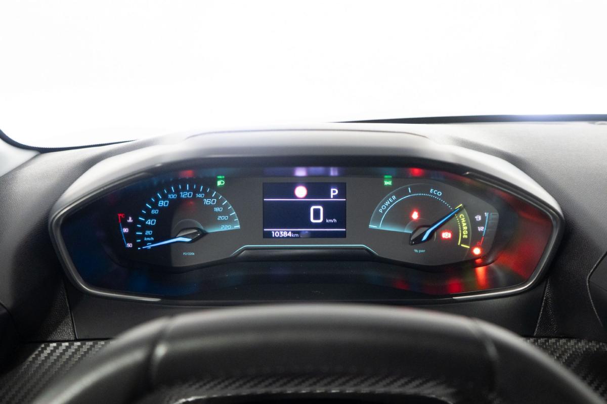 peugeot-208-2025-gasolina-1199cc