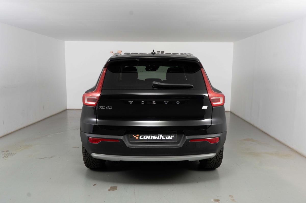volvo-xc40-2021-hibrido-a-gasolina-1477cc