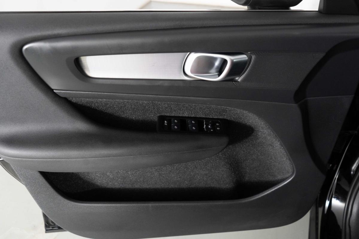 volvo-xc40-2021-hibrido-a-gasolina-1477cc