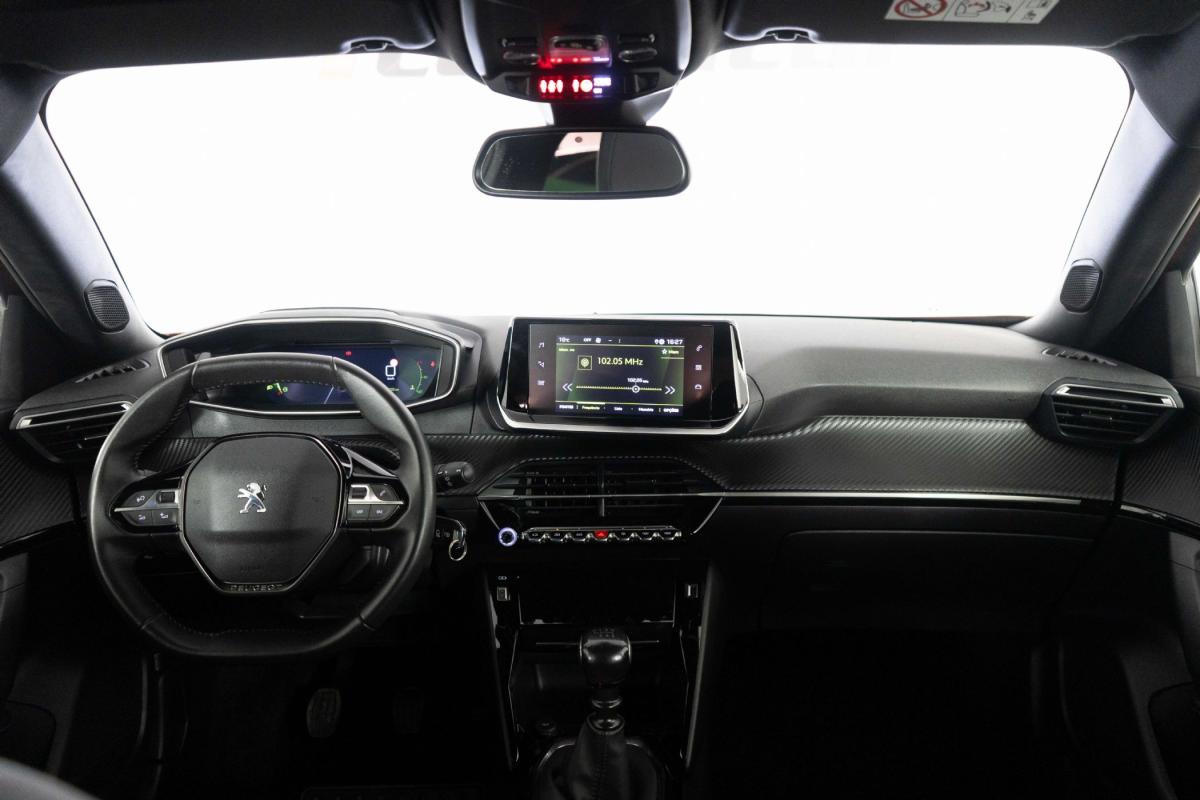 peugeot-2008-2023-gasolina-1199cc