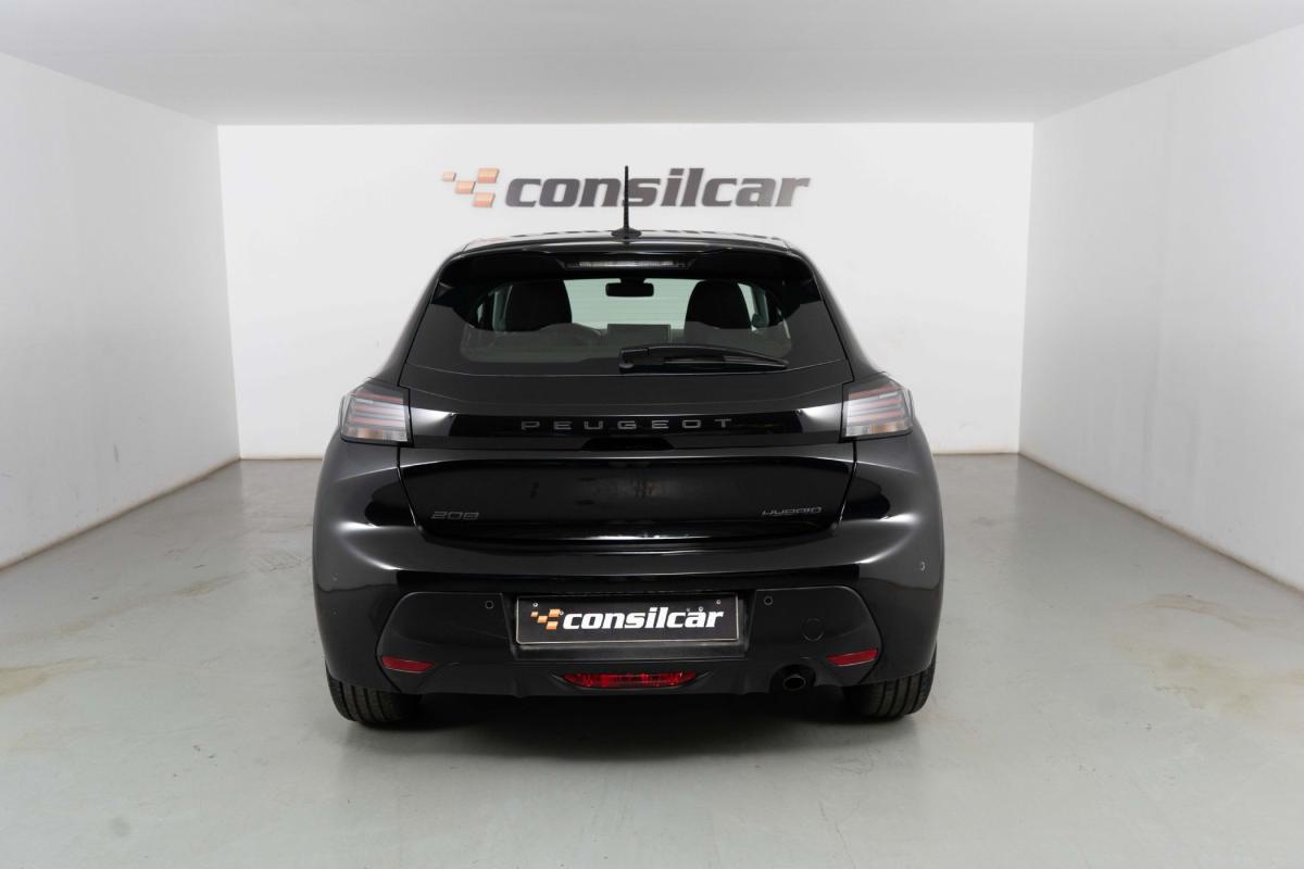 peugeot-208-2025-gasolina-1199cc