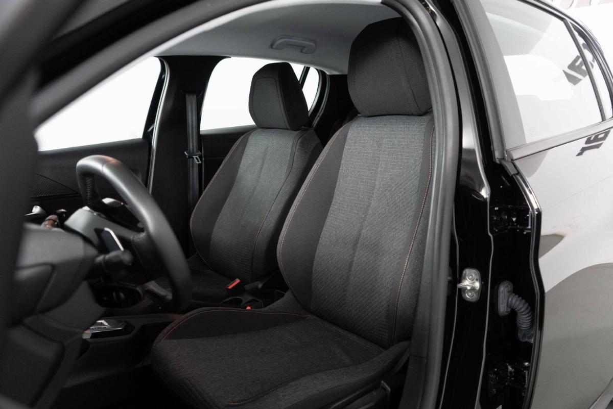 peugeot-208-2025-gasolina-1199cc