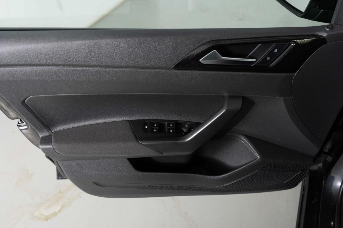 volkswagen-polo-2024-gasolina-999cc