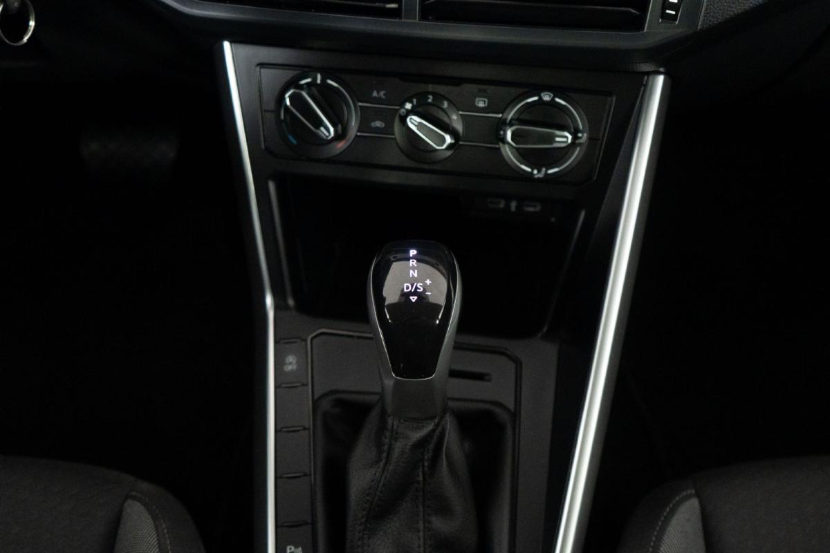 volkswagen-polo-2024-gasolina-999cc