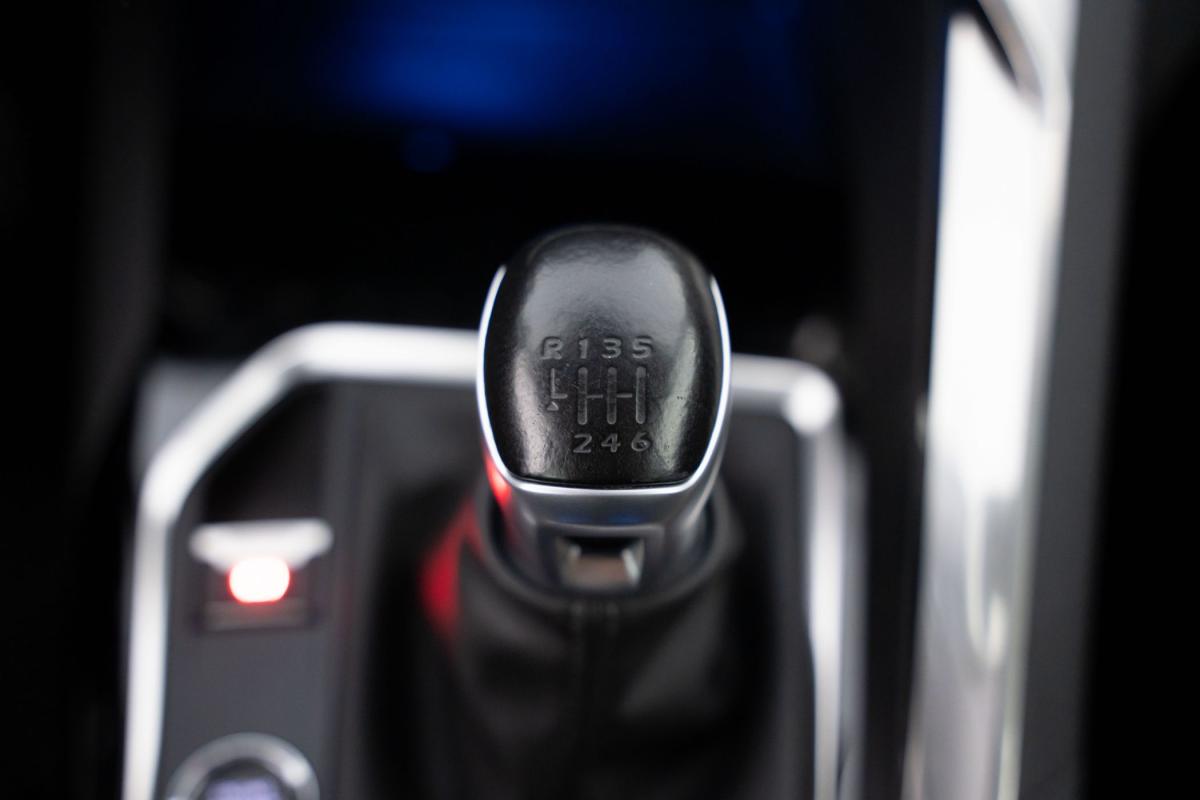 peugeot-3008-2020-gasolina-1199cc