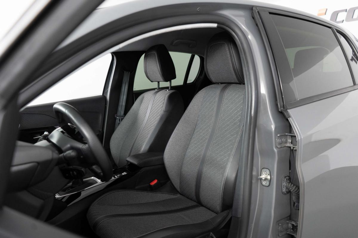 peugeot-208-2025-gasolina-1199cc