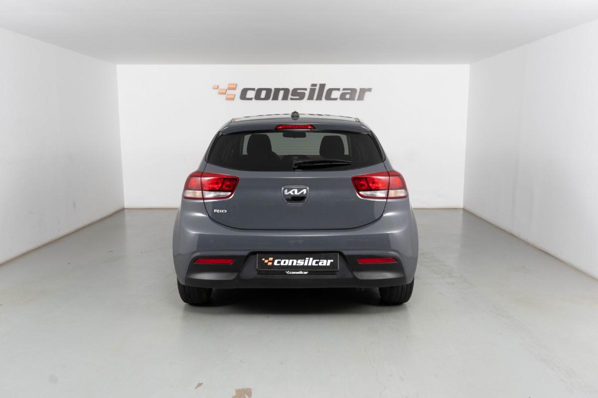 kia-rio-2022-gasolina-1197cc