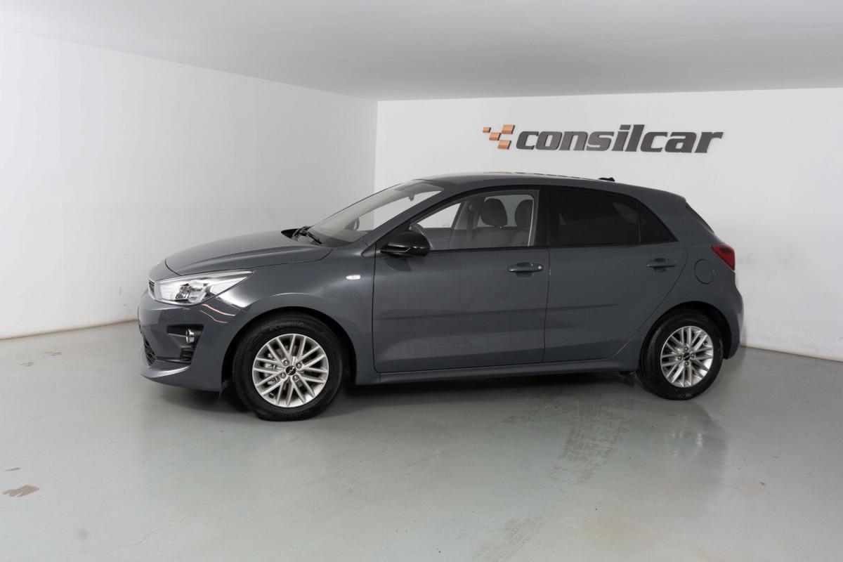 kia-rio-2022-gasolina-1197cc