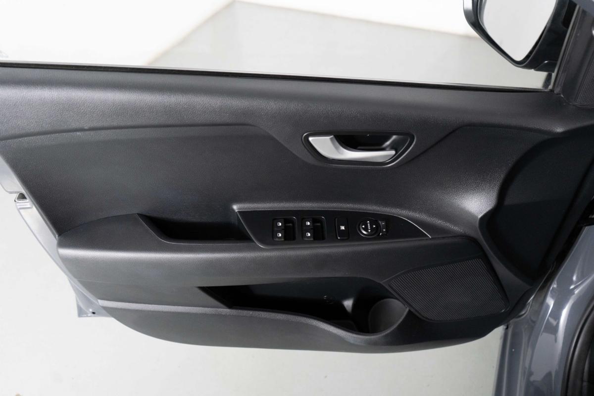 kia-rio-2022-gasolina-1197cc