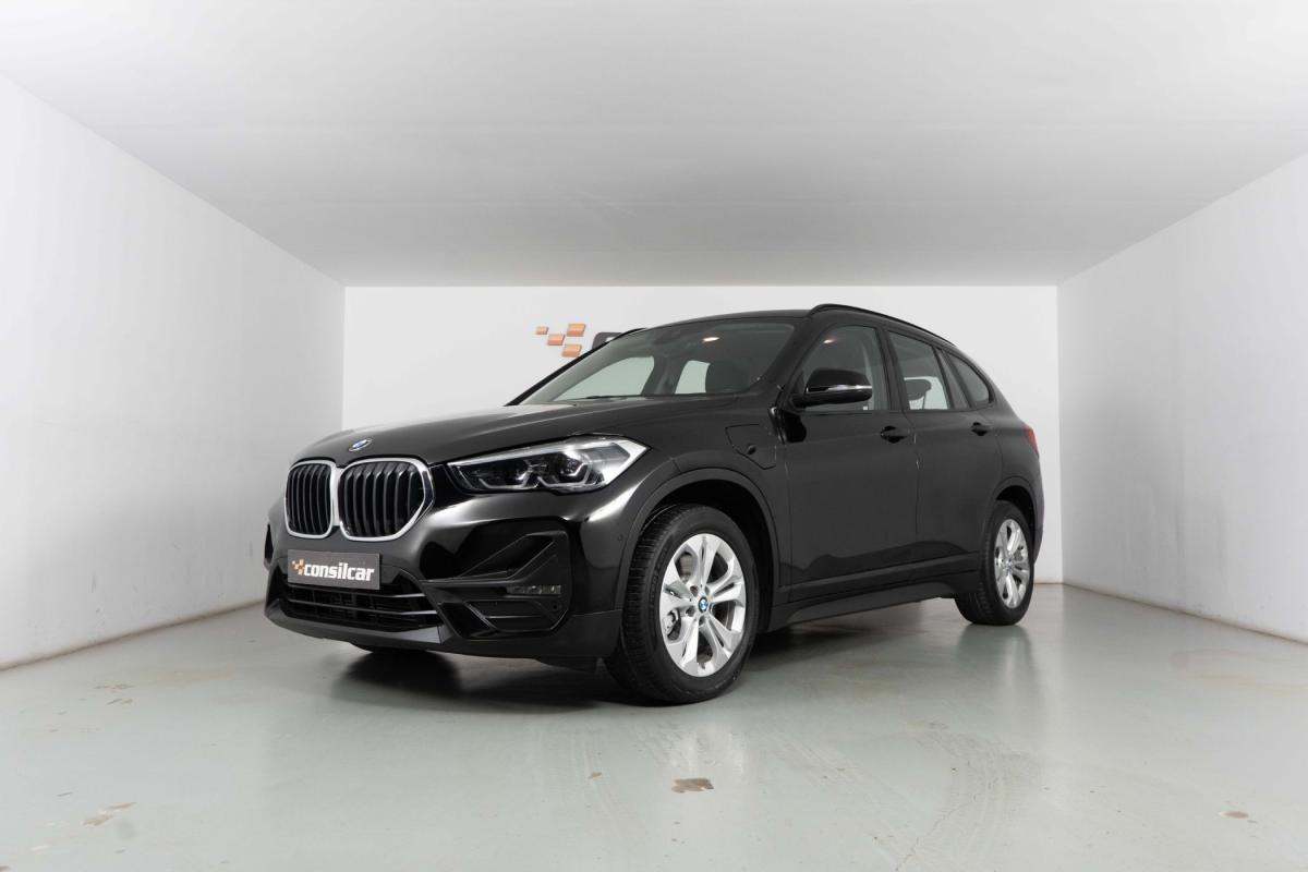 bmw-x1-2021-hibrido-a-gasolina-1499cc