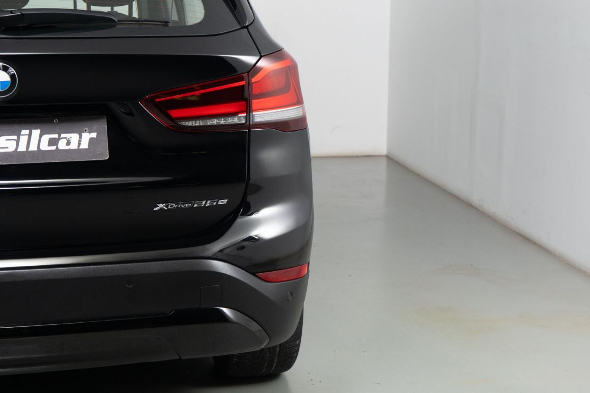 bmw-x1-2021-hibrido-a-gasolina-1499cc