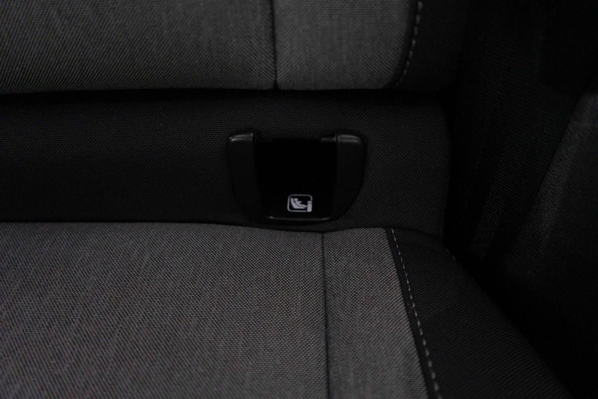 volvo-xc40-2023-hibrido-a-gasolina-1477cc