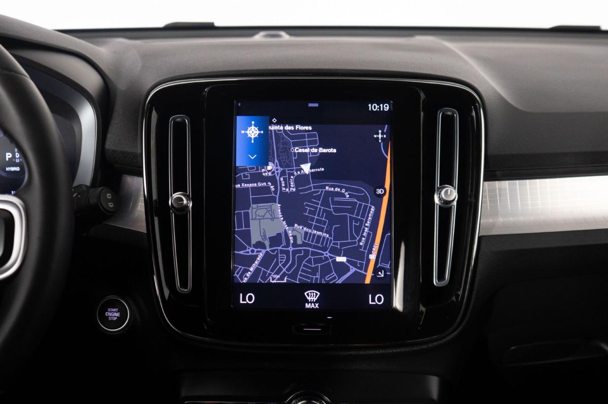 volvo-xc40-2023-hibrido-a-gasolina-1477cc