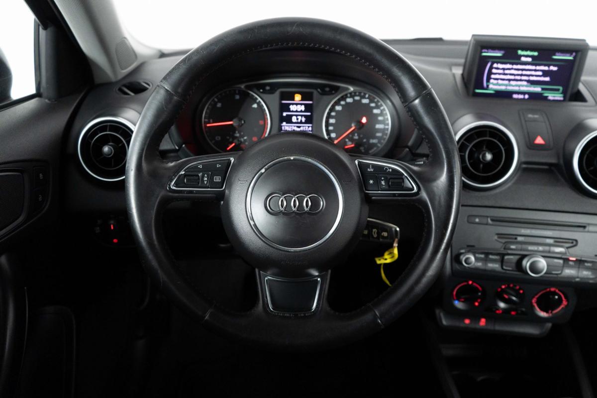 audi-a1-sportback-2012-diesel-1598cc