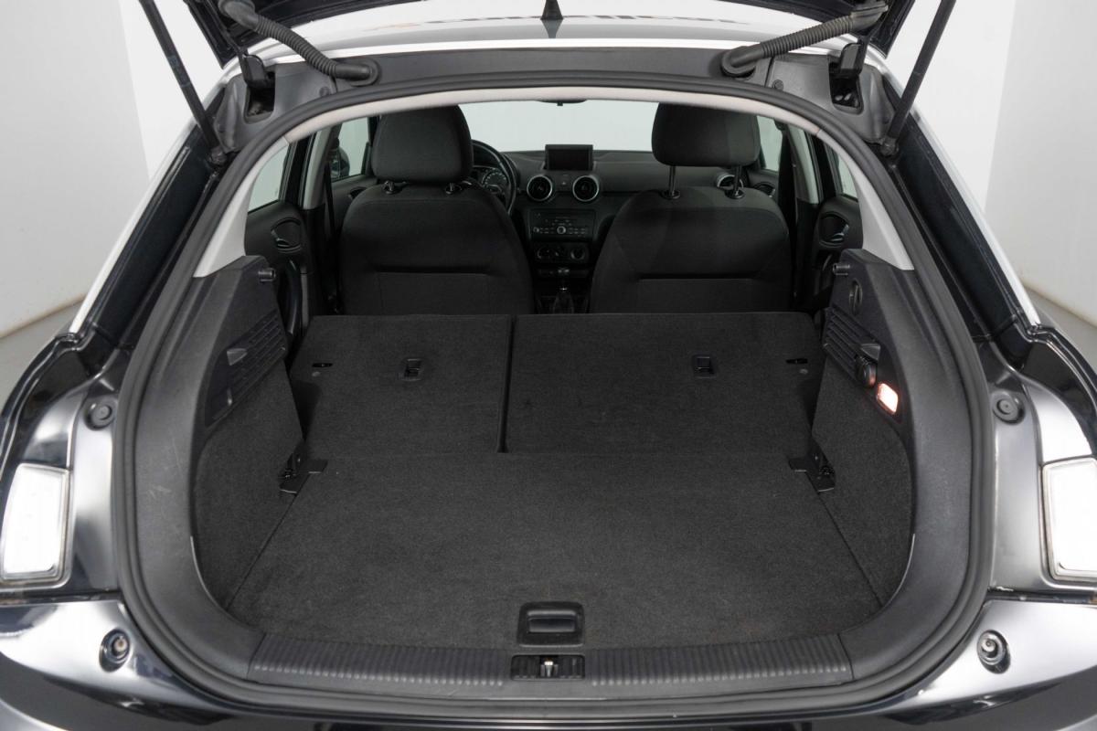 audi-a1-sportback-2012-diesel-1598cc